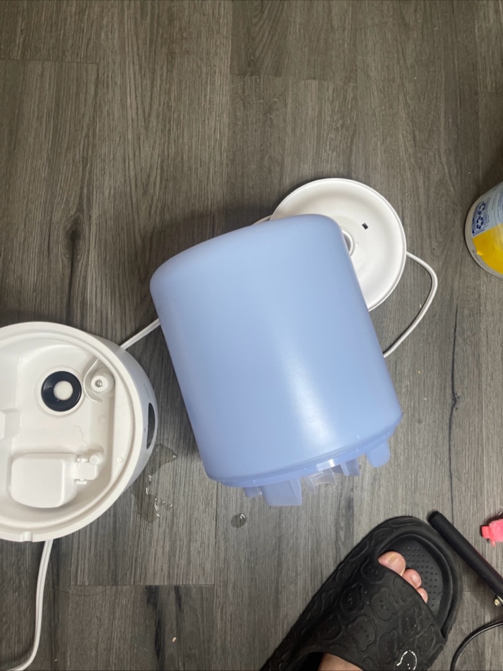 Levoit Dual 200s Smart Top Fill Humidifier - Picture 2 of 3